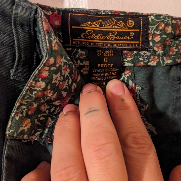 High waisted mini skirt - Picture 3 of 3